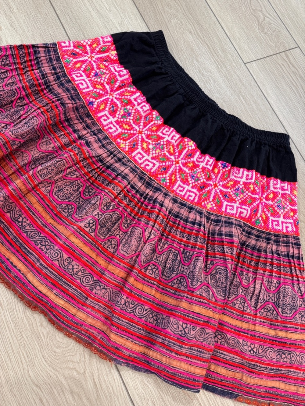 Handmade Hmong embroidered patchwork Tribal Circle Skirt Sz M-L Boho Bright